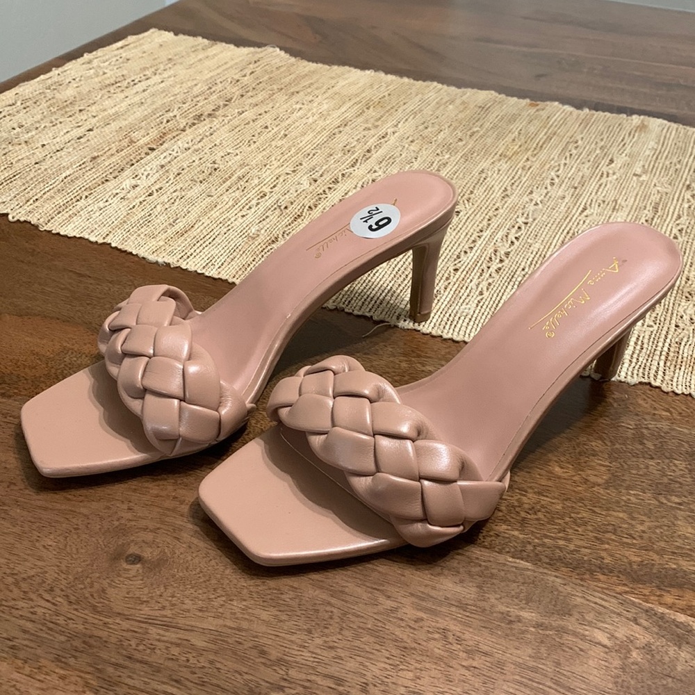 Anne Michelle Nude sandals